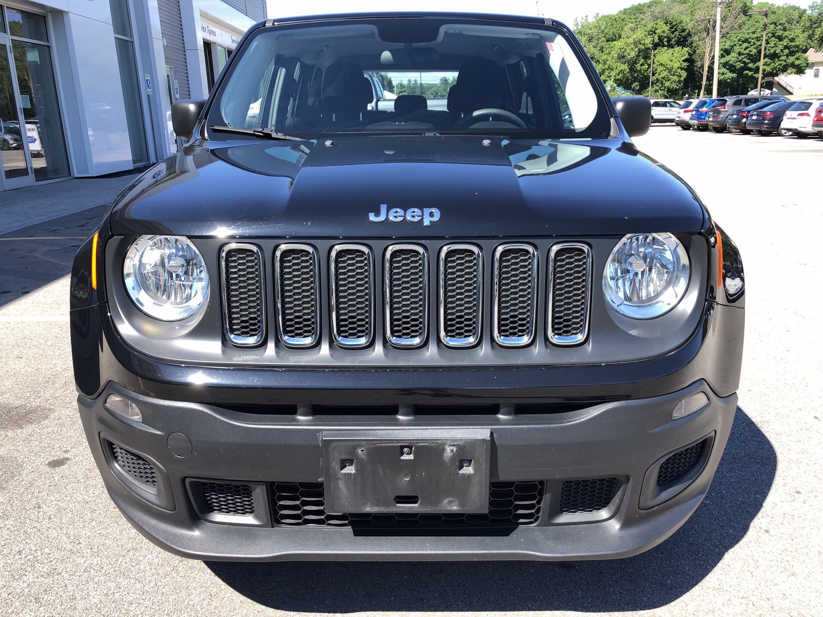 Pre-Owned 2016 Jeep Renegade Sport FWD Sport Utility